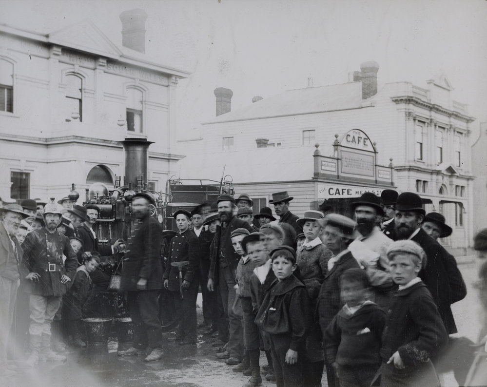 Shand Mason Fire Engine and Hastings Townspeople