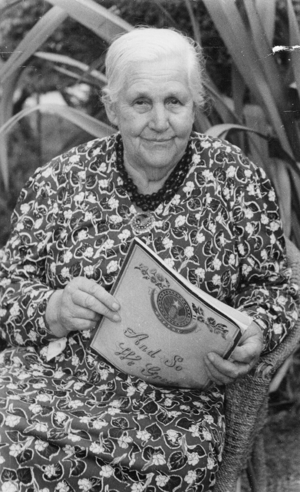 Elizabeth Caroline Joll (Mrs J. H. Joll)