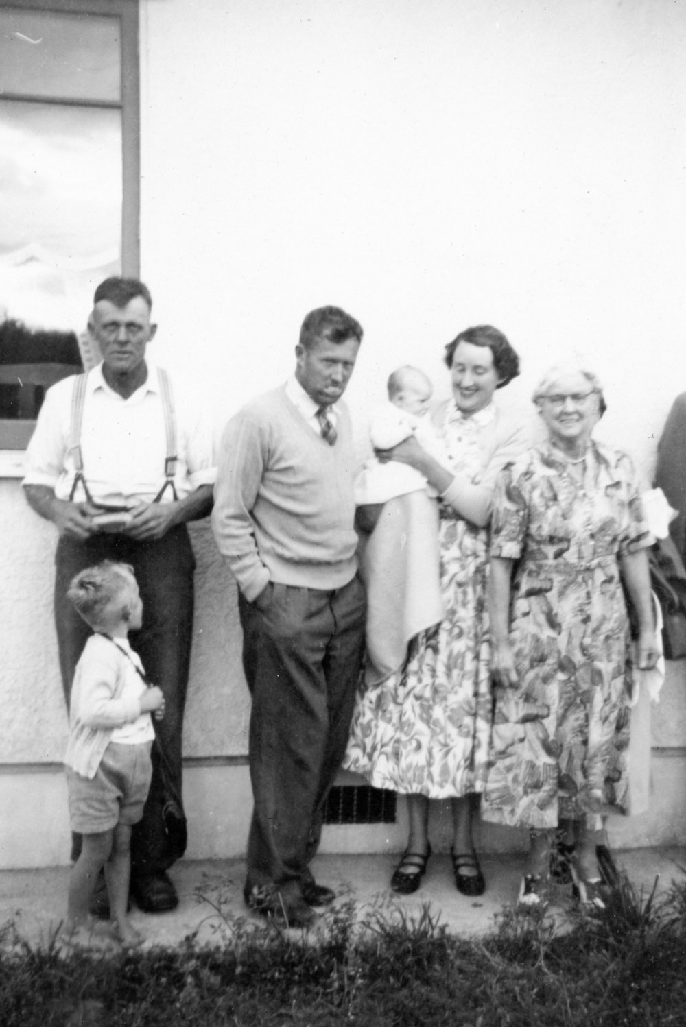 Outdoor Family Portrait with Baby and Young Child