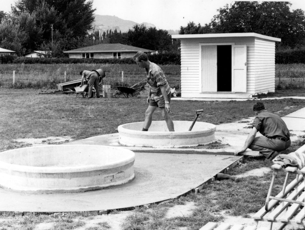 Laying Concrete Anderson Park School