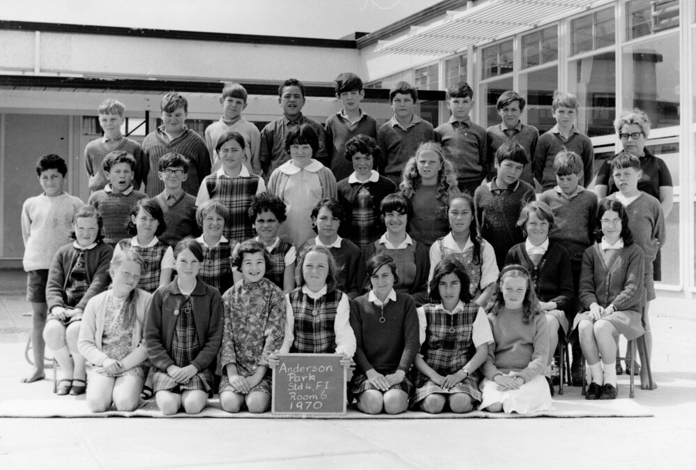 Anderson Park School S4 &amp; F1 1970