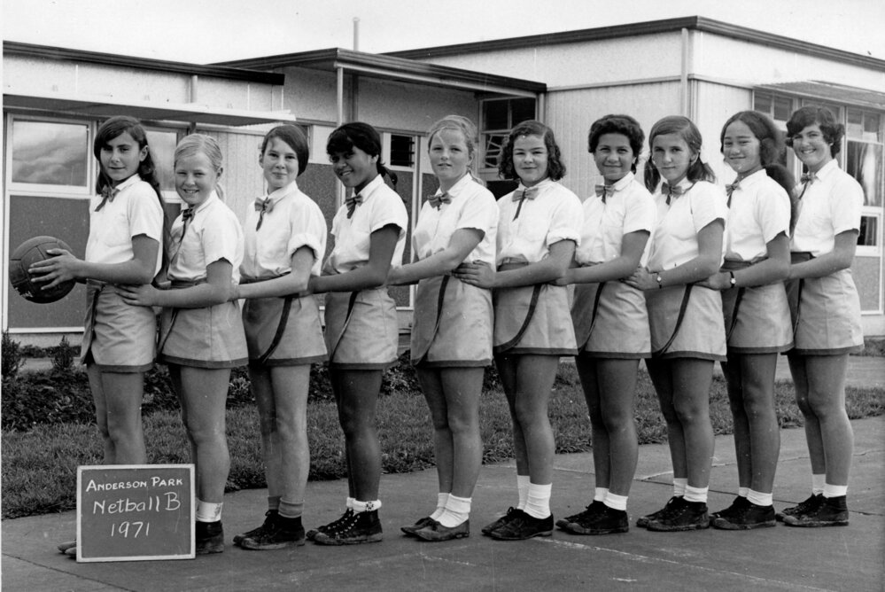 Anderson Park School Netball 1971