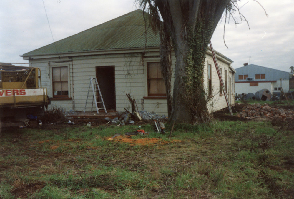 Nance Hallett's House Removal