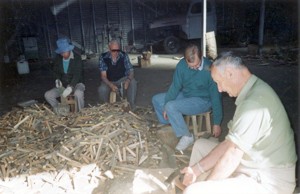Pakeke Lions Club Kindling Project