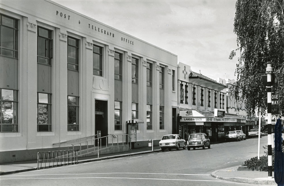 Post Office Building, Russell Street