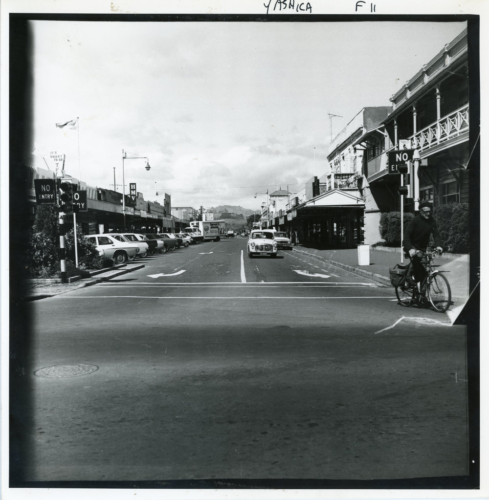 Heretaunga Street East