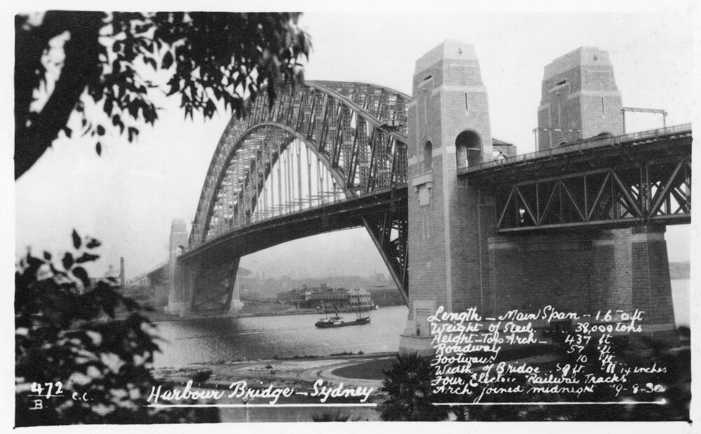  Sydney Harbour Bridge