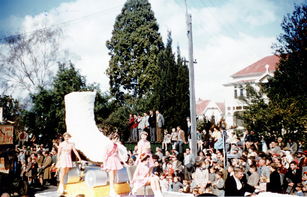 Hastings Skating Club - Hastings Blossom Festival Parade 1956