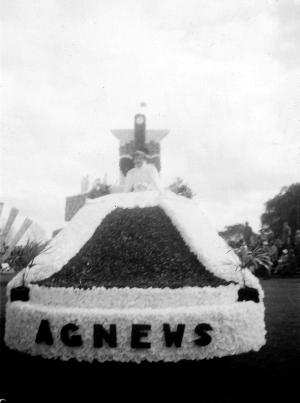 Agnew Refrigeration Float - Hastings Blossom Festival Parade 1956
