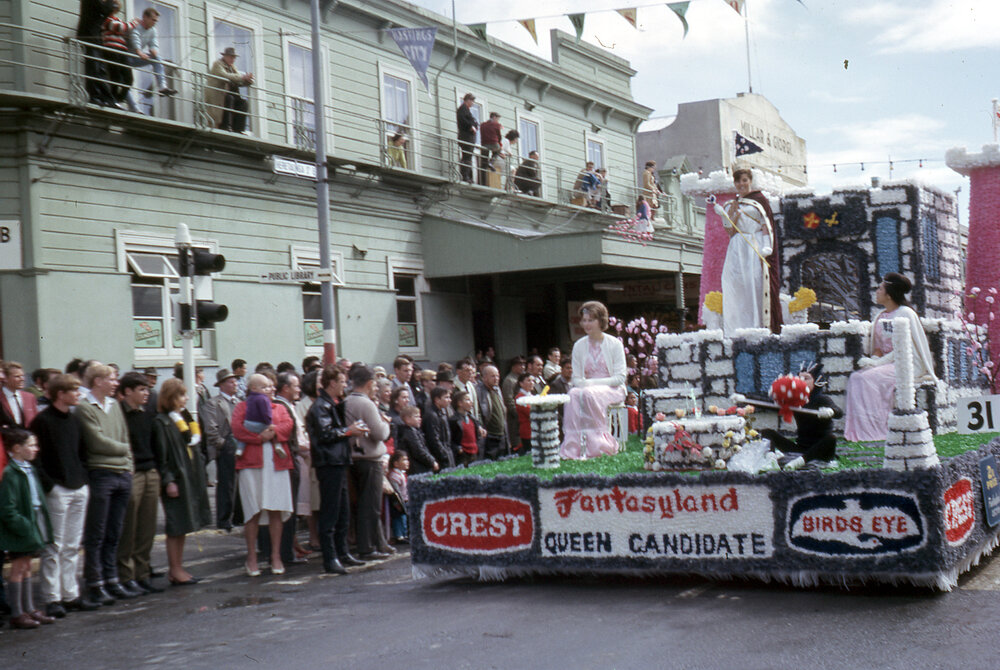 Crest-Birds Eye Float - Hastings Blossom Festival Parade 1965