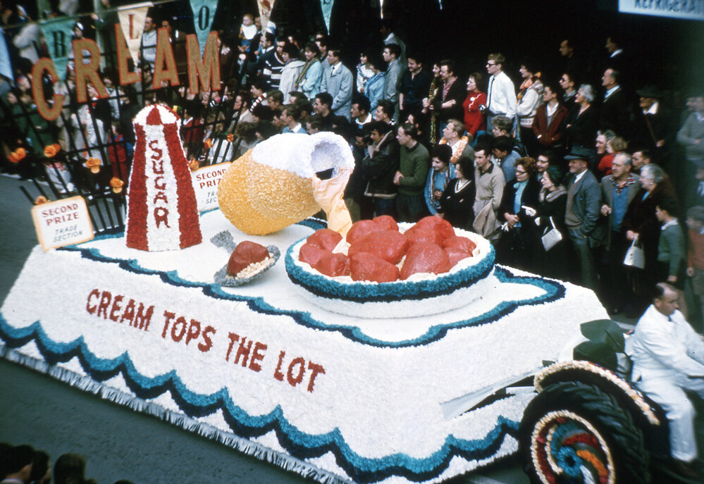 Hastings Milk Float  - Hastings Blossom Festival 1963