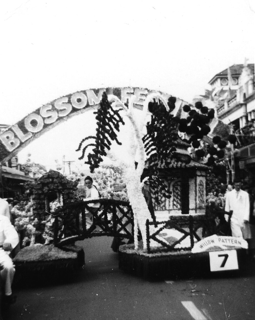 Willow Pattern Float - Blossom Festival Parade 1958