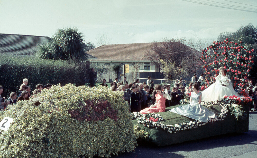 Blossom Queen Float - Hastings Blossom Festival 1964