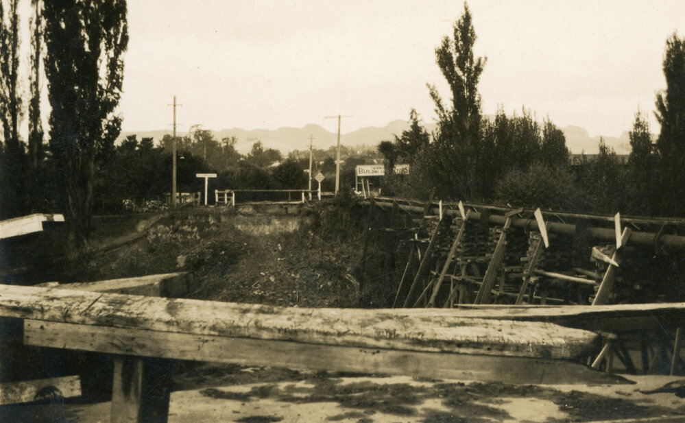 Bridge Between Hastings and Havelock North 1931