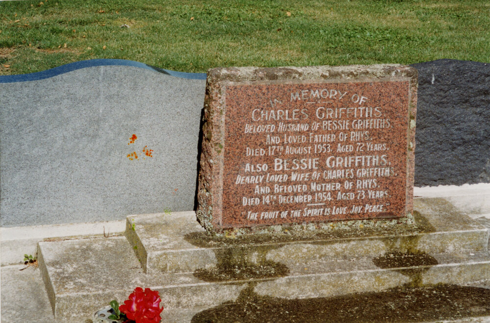 Charles and Bessie Griffiths Headstone