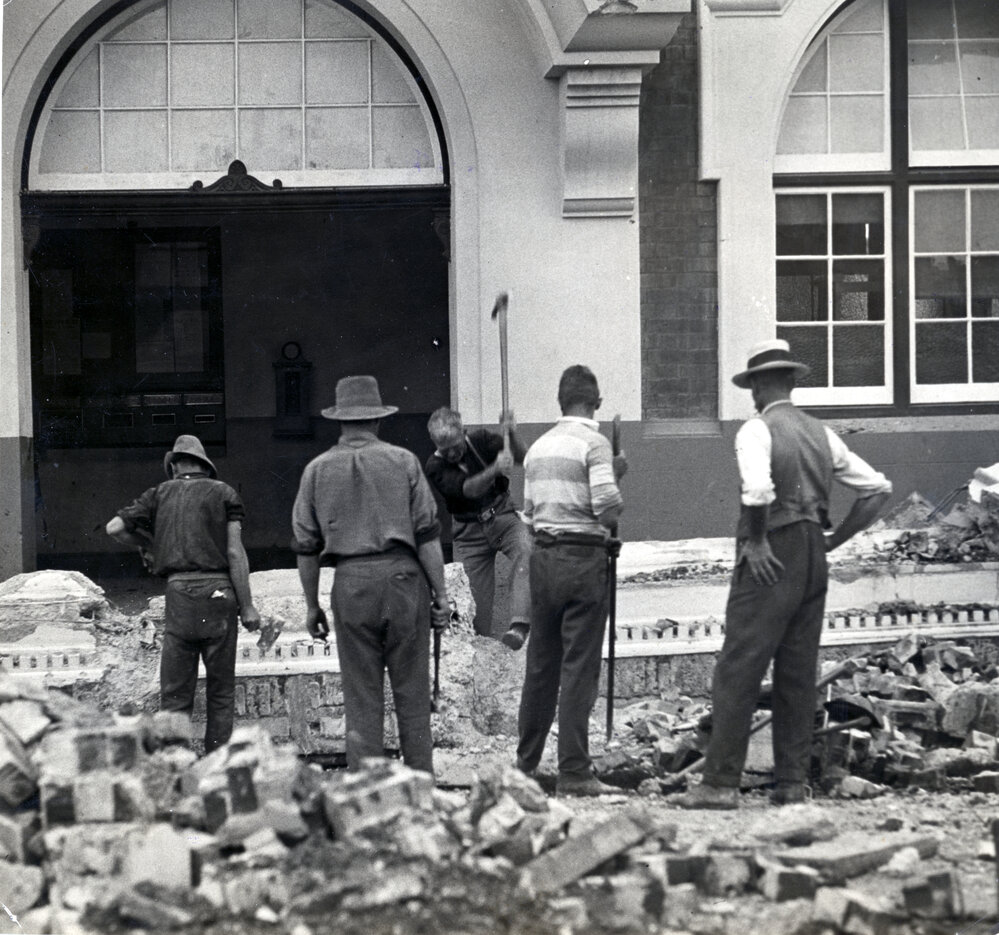 Hastings Post Office 