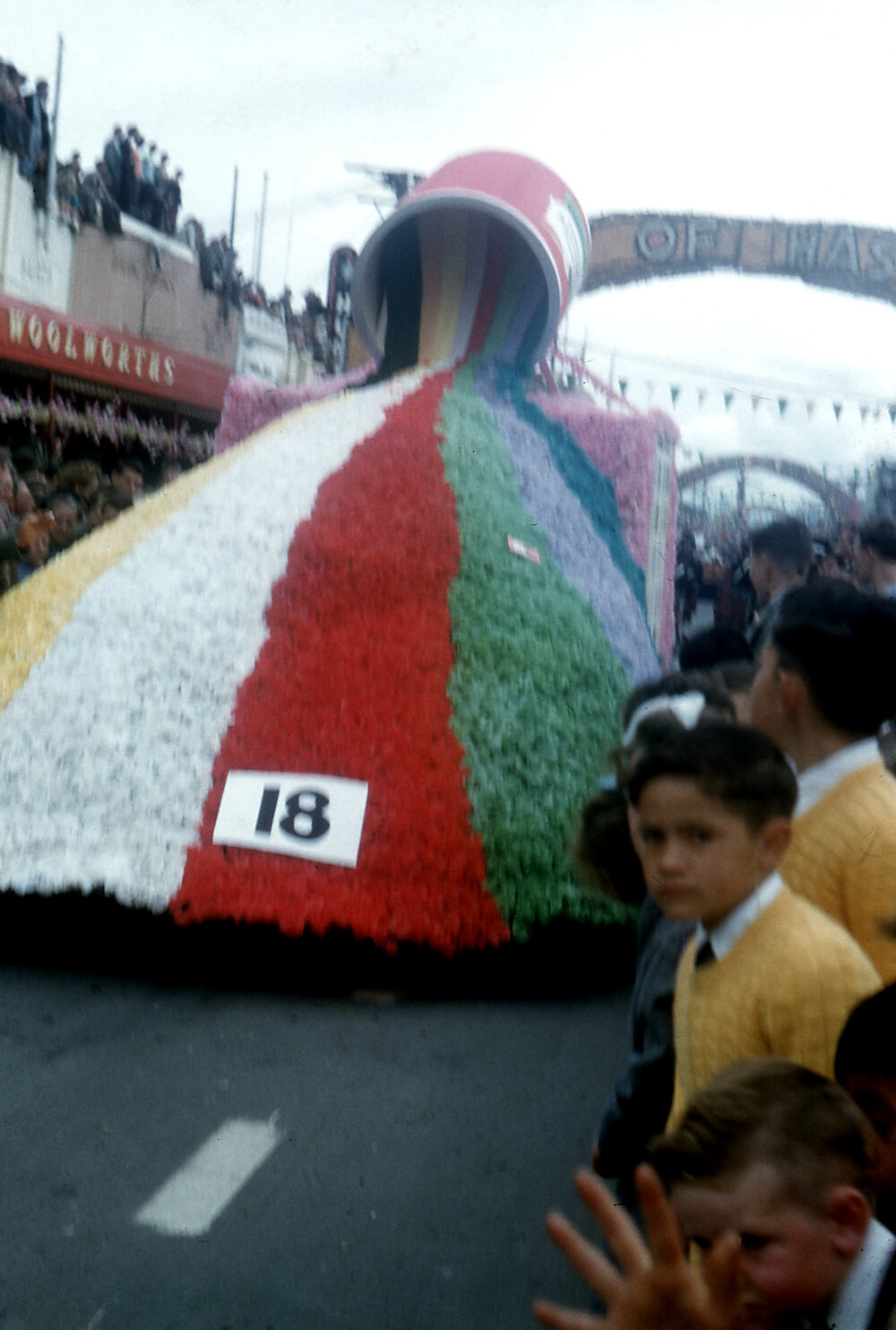 Raikes Paint Pot Float 1957
