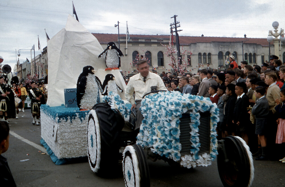Penguin Float 1957
