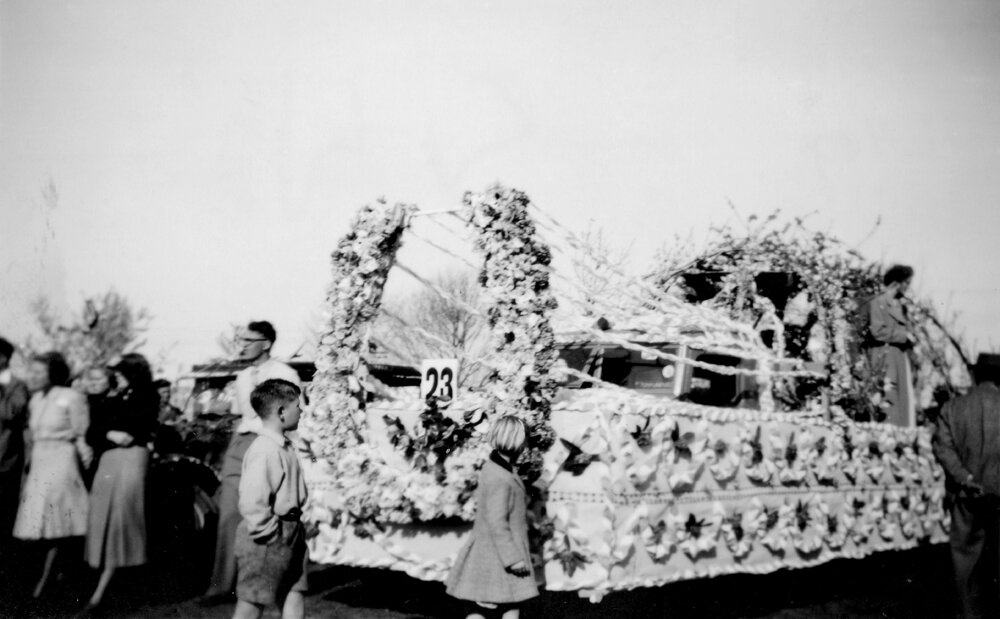 Unidentified Float 1951
