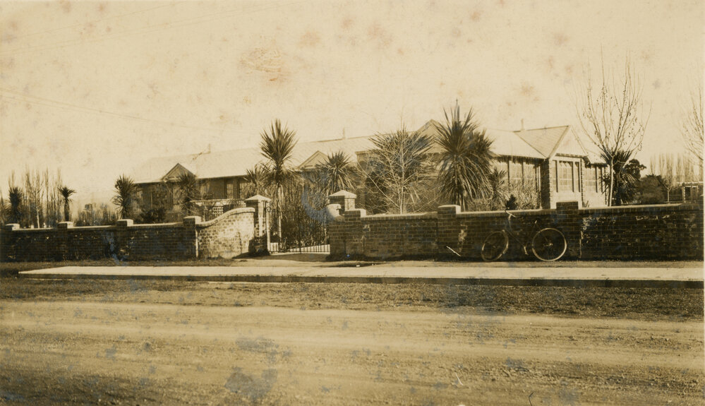 Parkvale School