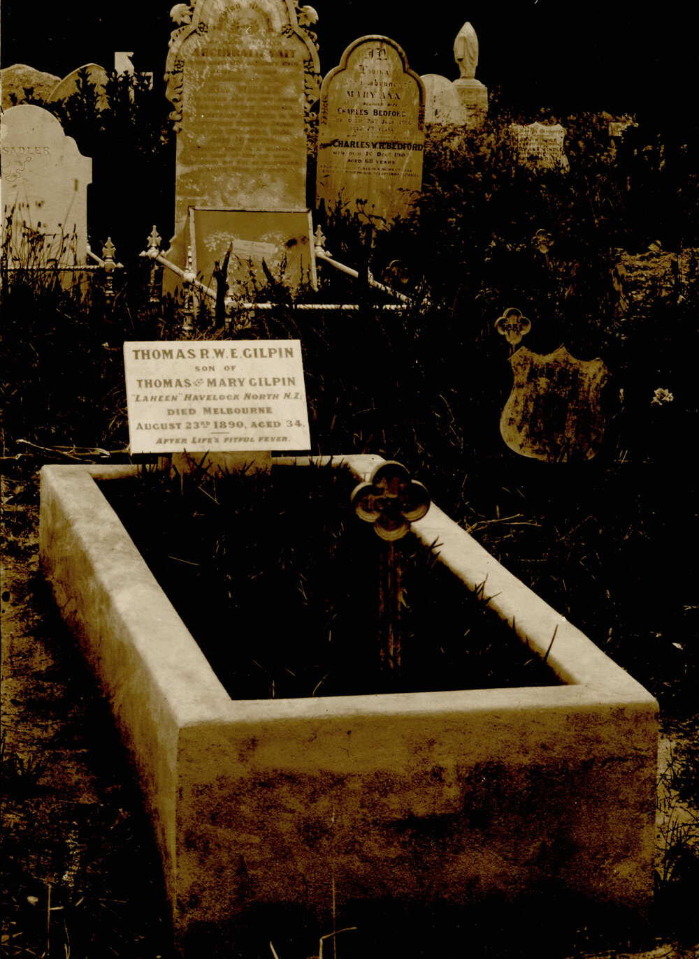 Thomas R W E Gilpin Grave