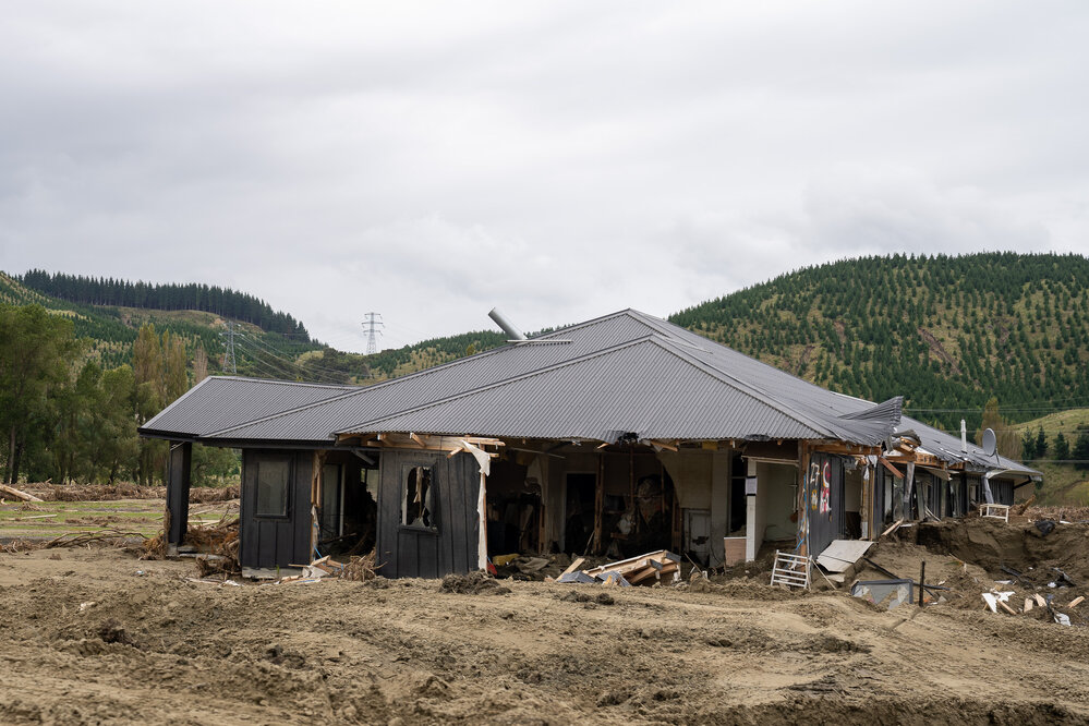 Whirinaki Home