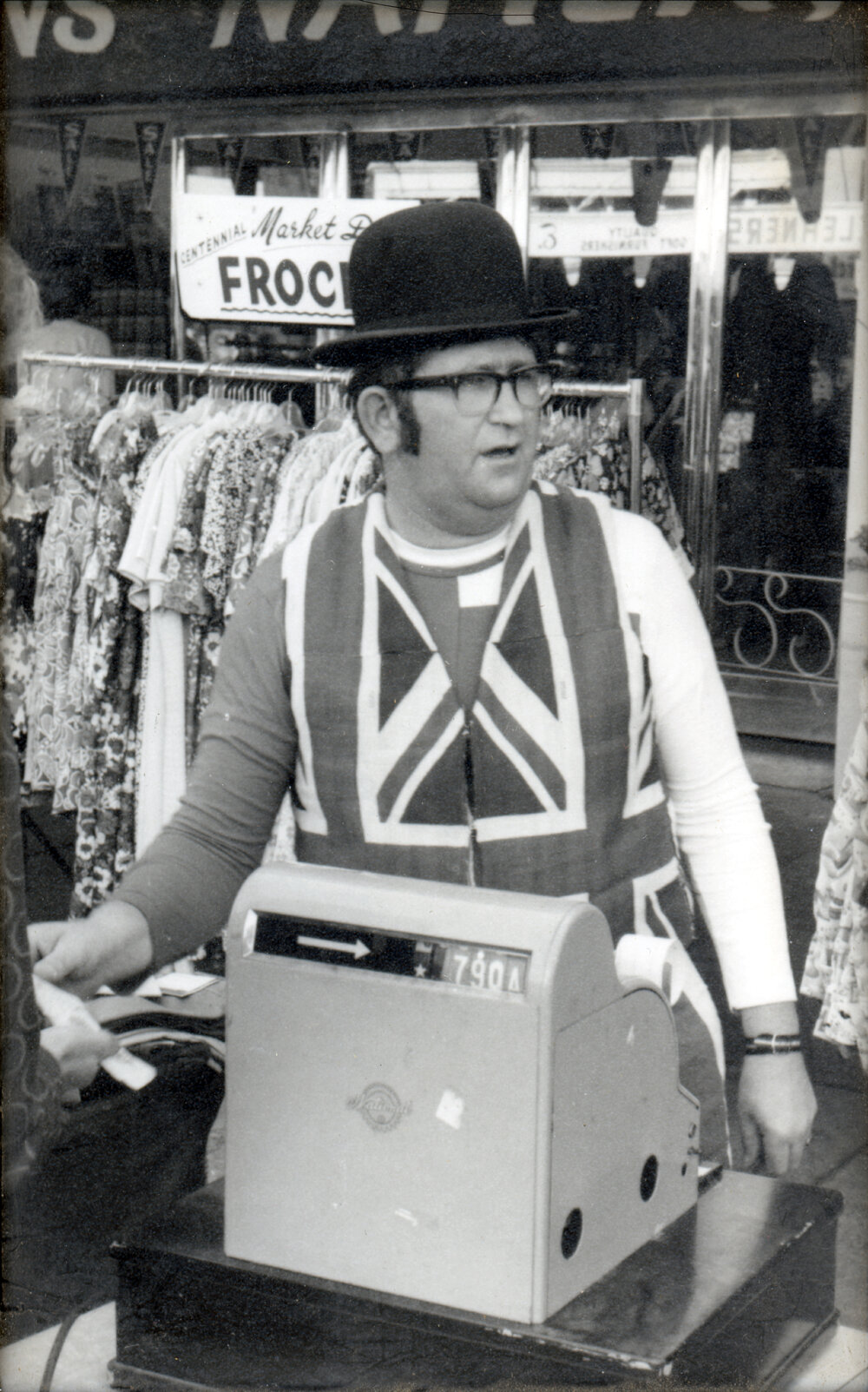 Market Day in Napier