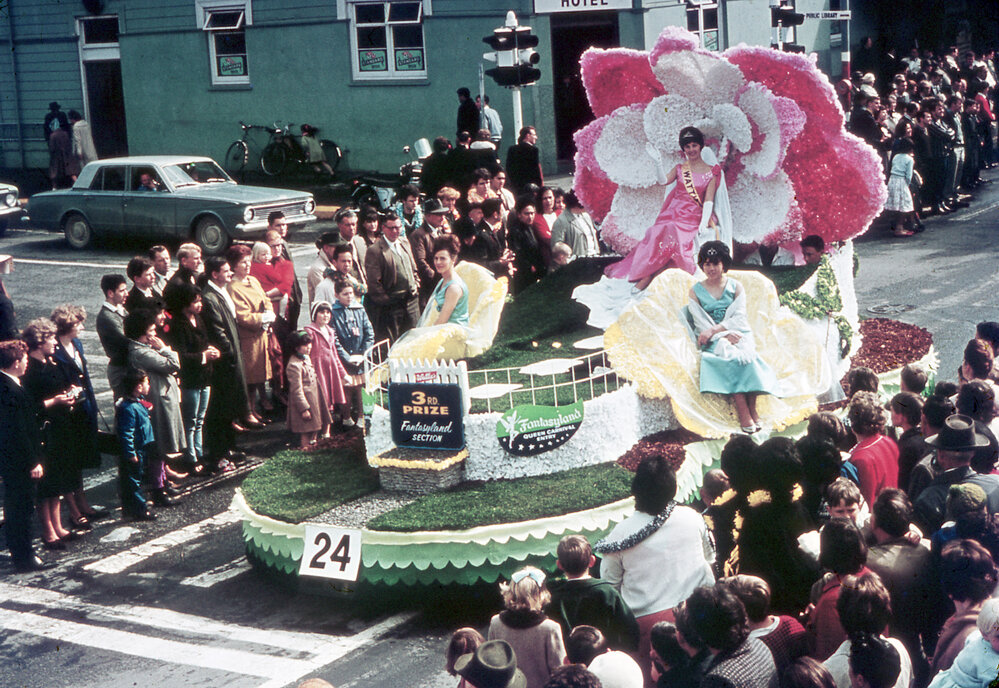 Watties Fantasyland Float 1965