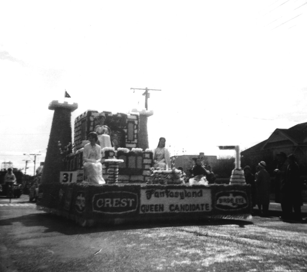 Crest-Birds Eye Float 1965