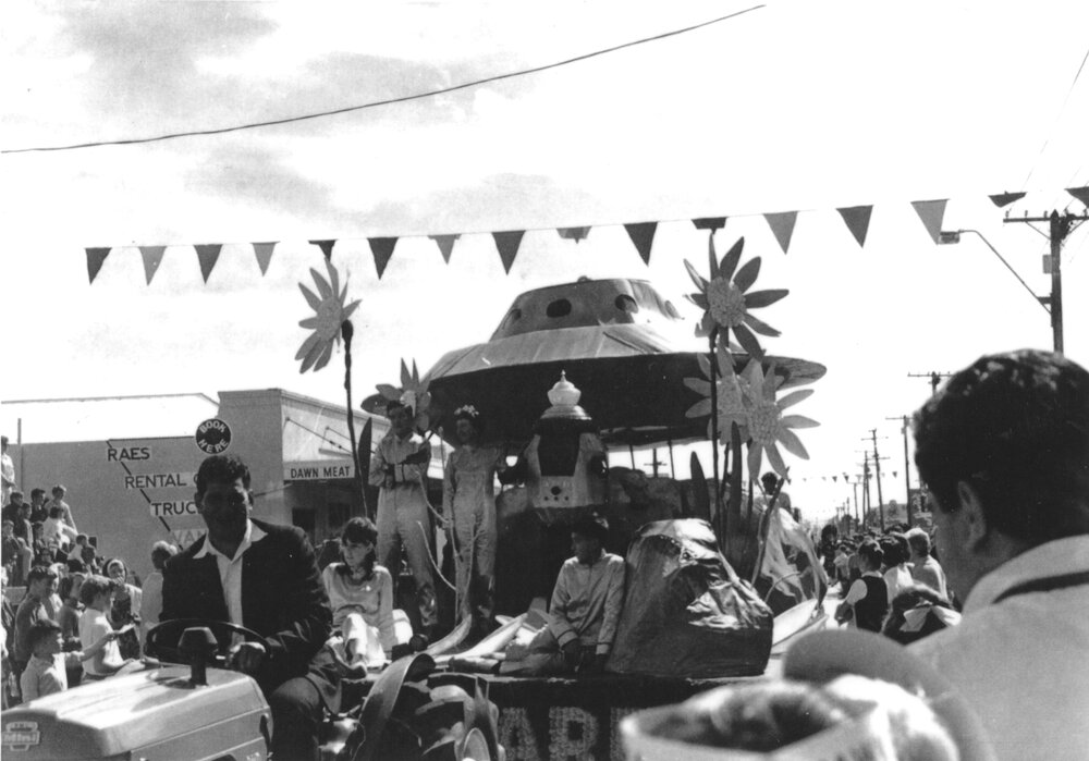 Furnware Float 1967