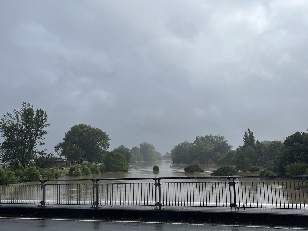 Crosses Road Bridge