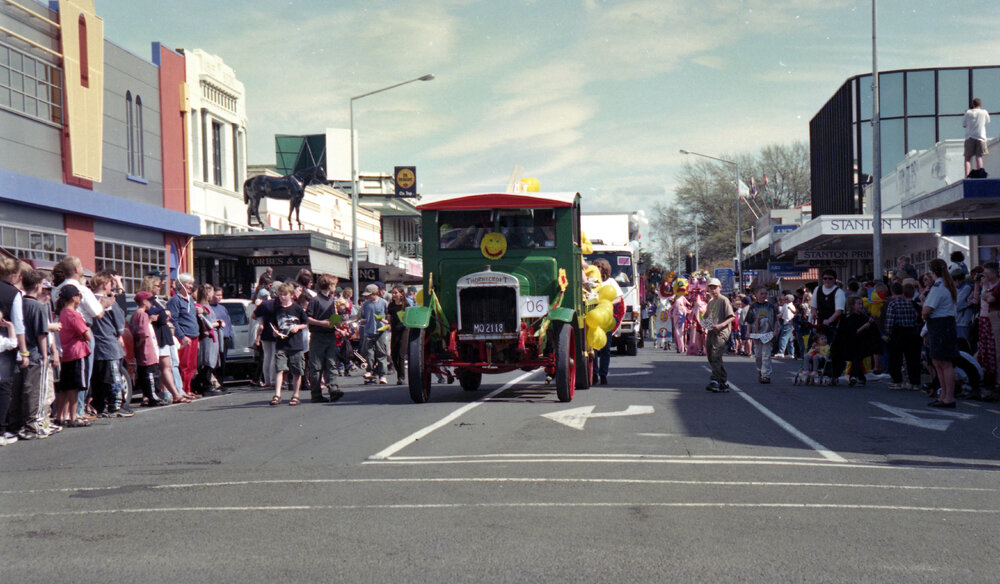 Thornycroft Truck in Blossom Parade 1999