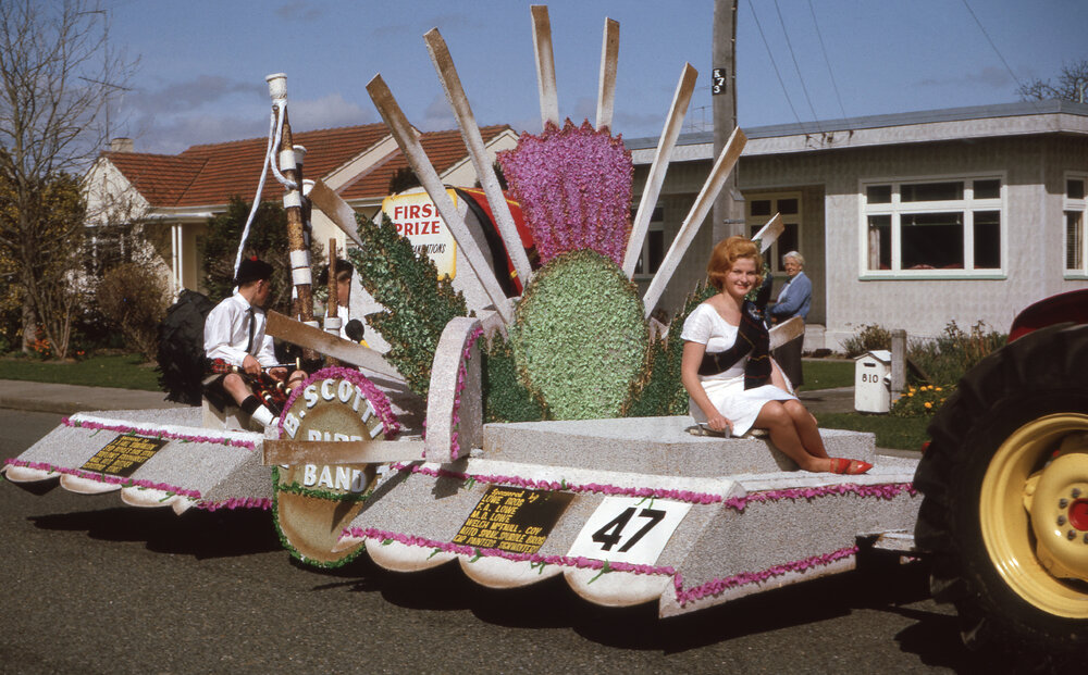 Hawke's Bay Scottish Pipe Band Float 1964