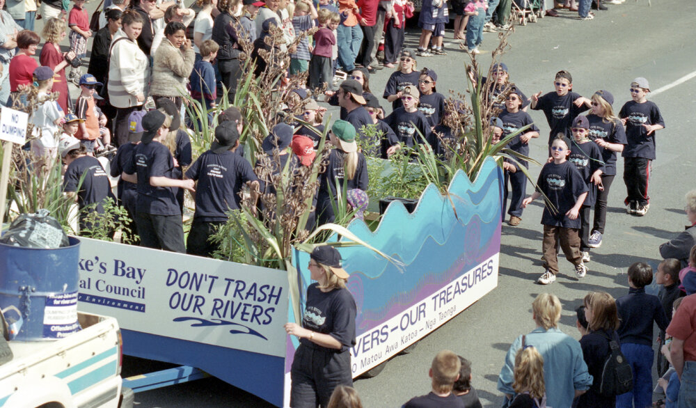 Don't Trash Our Rivers Float 1999
