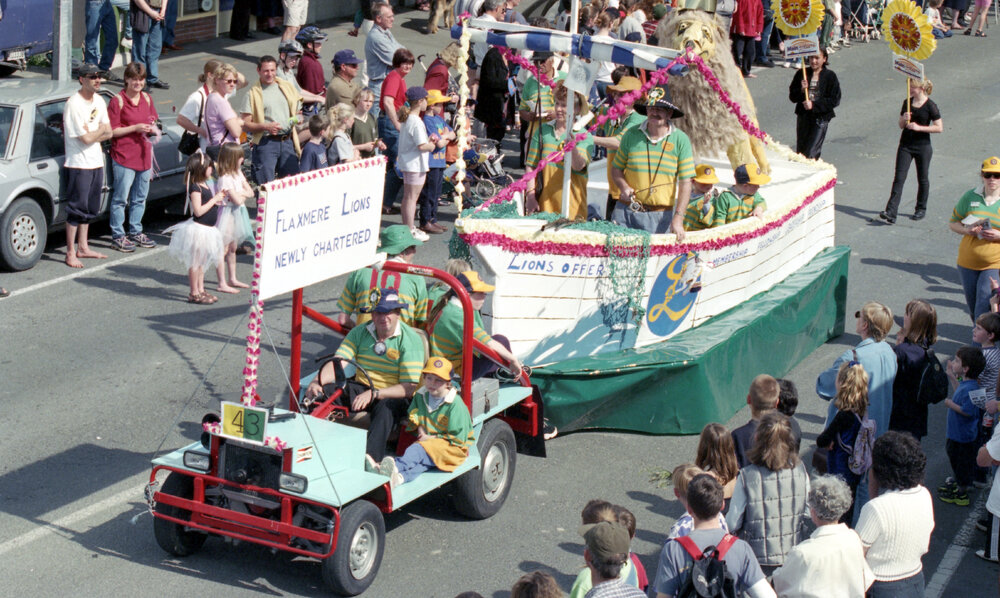 Flaxmere Lions Float 1999