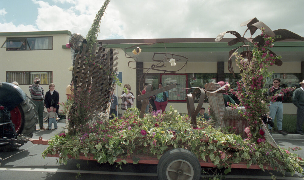 Unknown Parade Float 1996