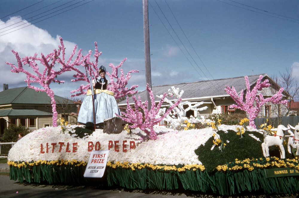 Hawke's Bay Farmers Float 1955