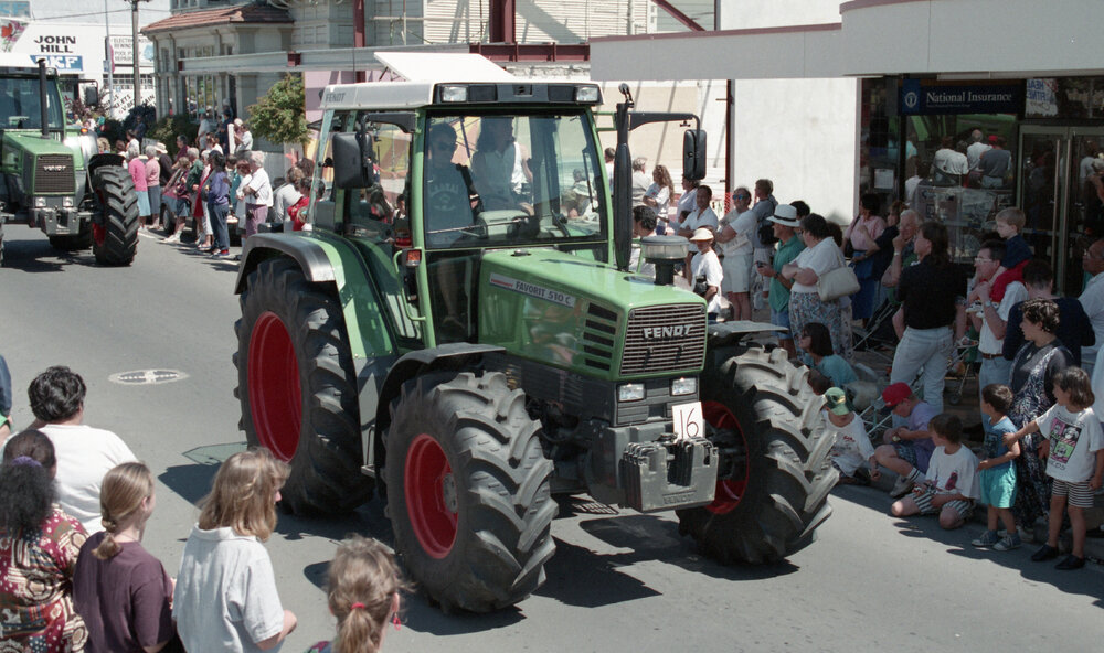 Tractors in Parade 1994