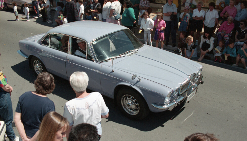 1970s Daimler in Parade 1994