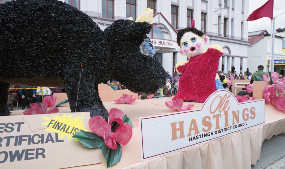 Ole Hastings Float 1995