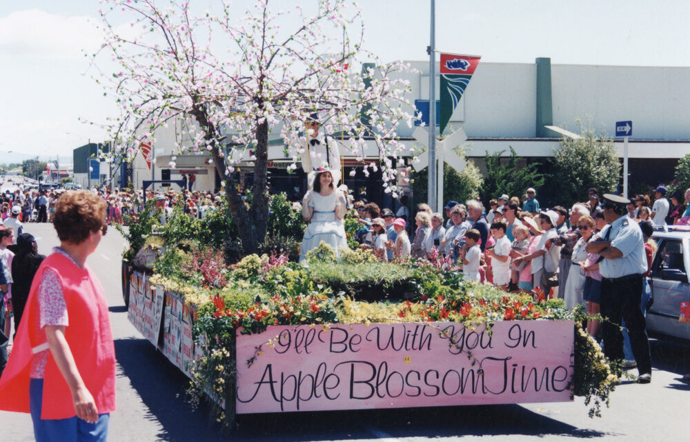 Apple Blossom Float 1994