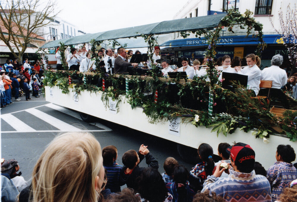 Hawke's Bay Orchestral Society Float 1998