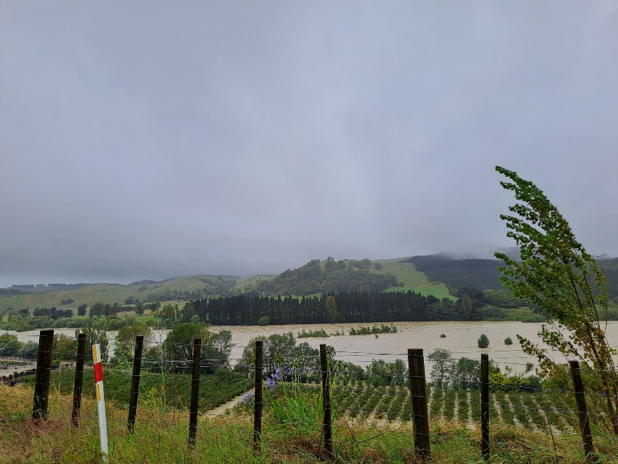 Flooded Tukituki Valley 