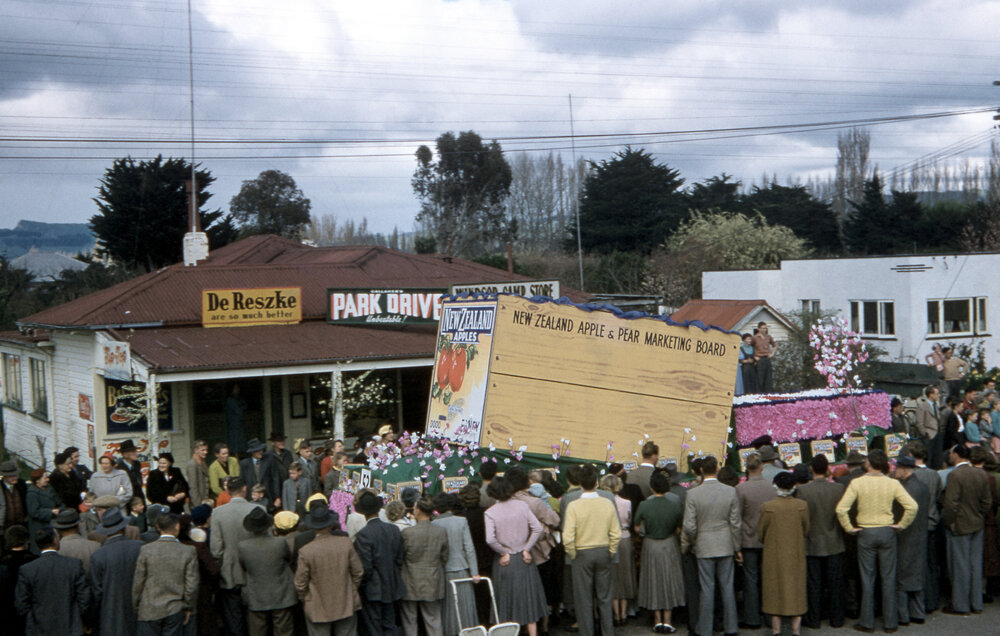 Apple and Pear Board 1955