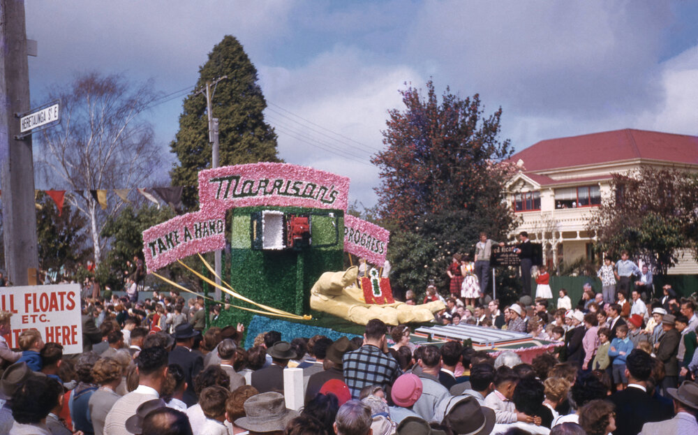Morrisons Float 1961