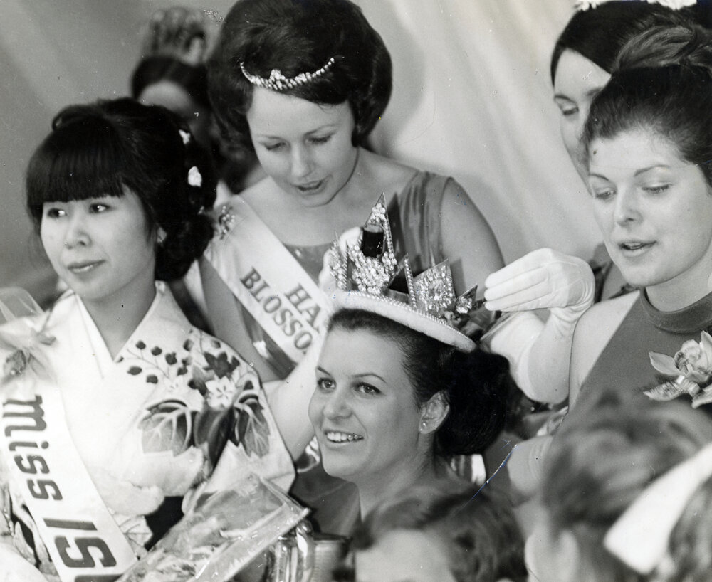Blossom Queen Sue Harvey 1968