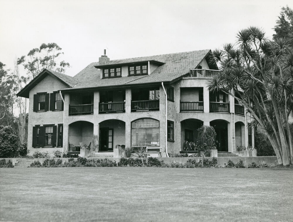 Tunanui House, Russell Residence
