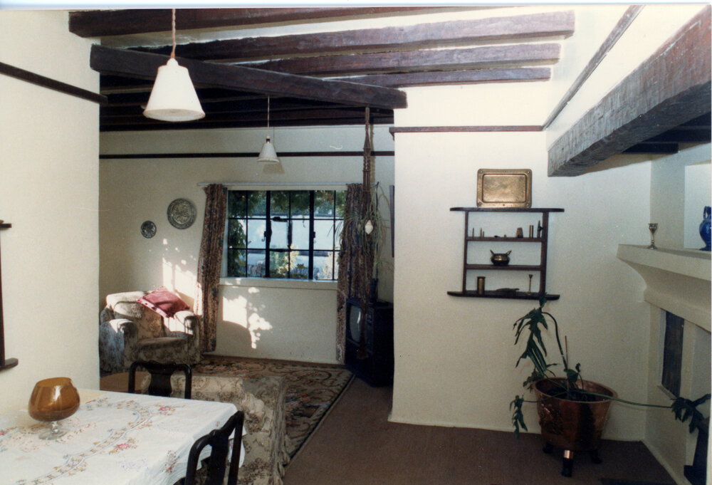 Whare Ra Interior, 1983
