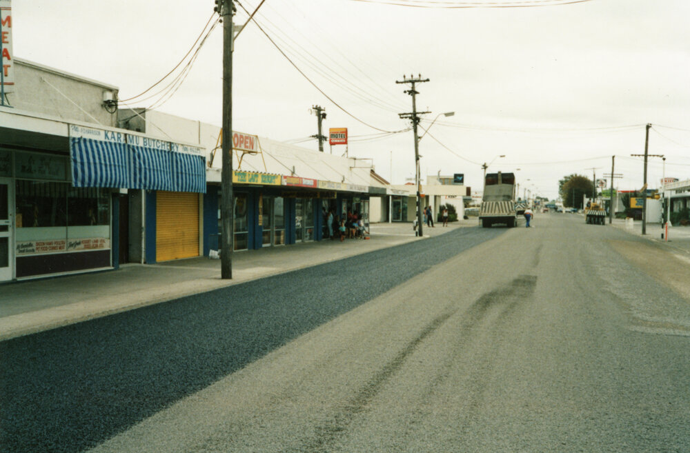 Resealing Karamu Road