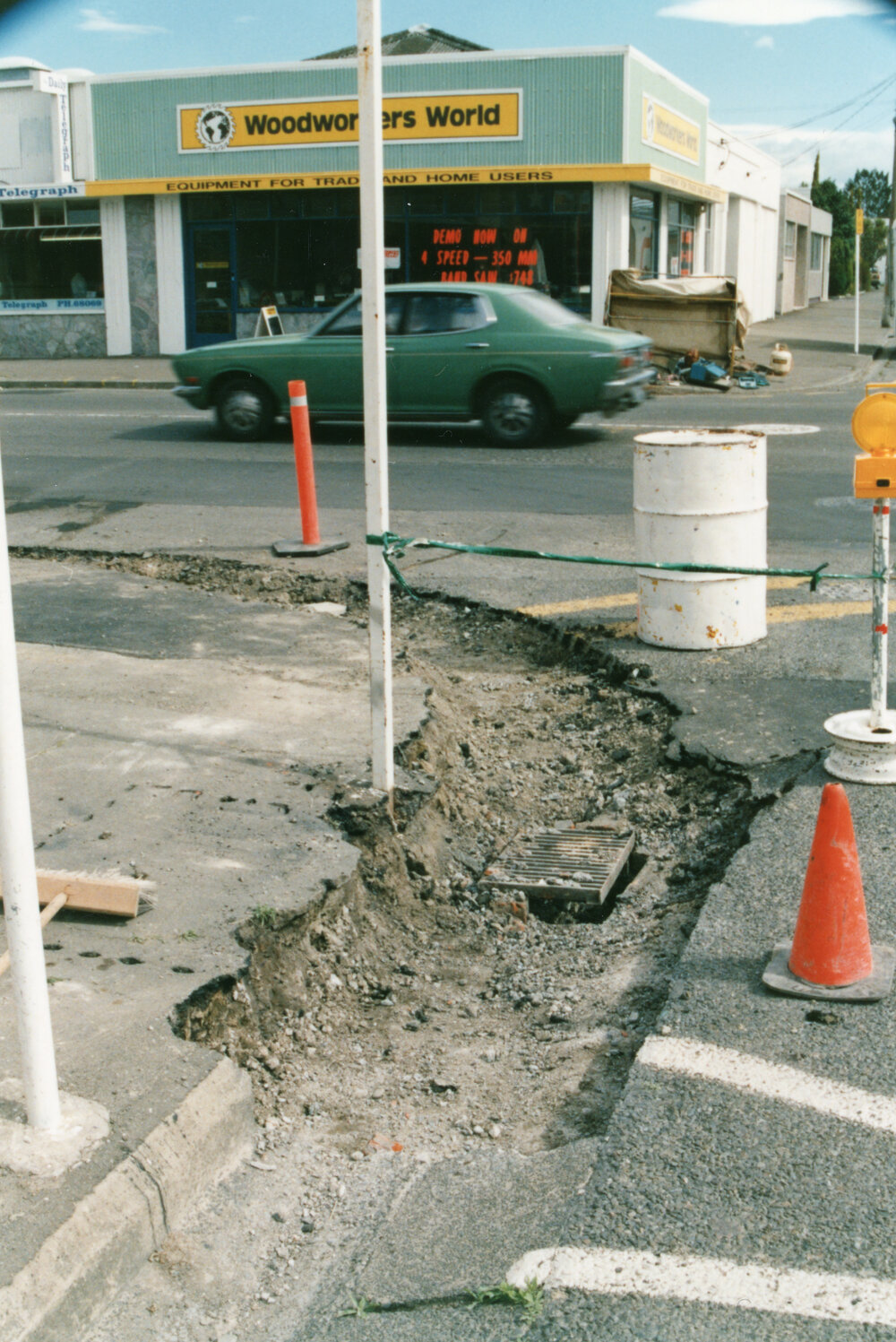 Footpath Construction, Hastings